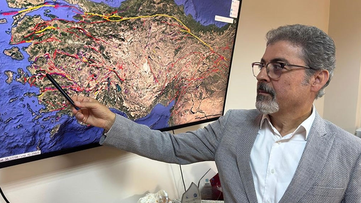 Marmara’daki sarsıntılar deprem habercisi mi? Uzman isimden “deprem fırtınası” açıklaması