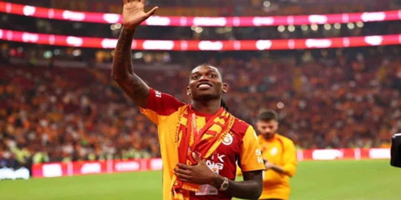 Galatasaray'dan KAP'a Leao bildirimi