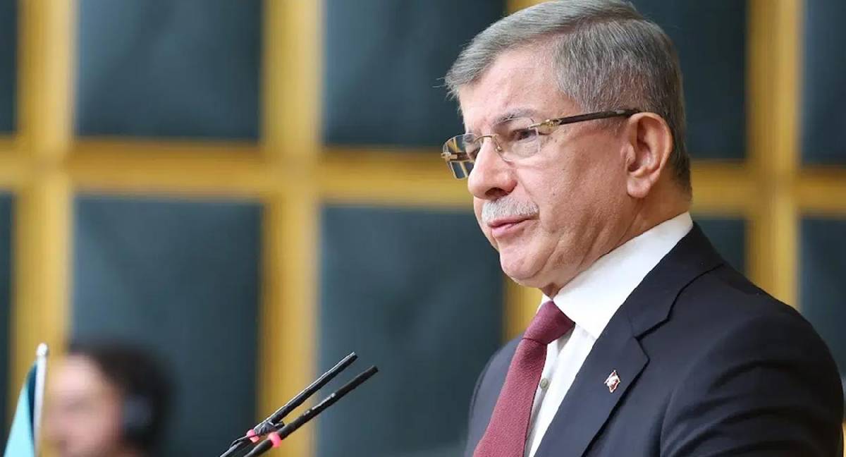 Ahmet Davutoğlu hakkında soruşturma başlatıldı! İşte soruşturmanın nedeni