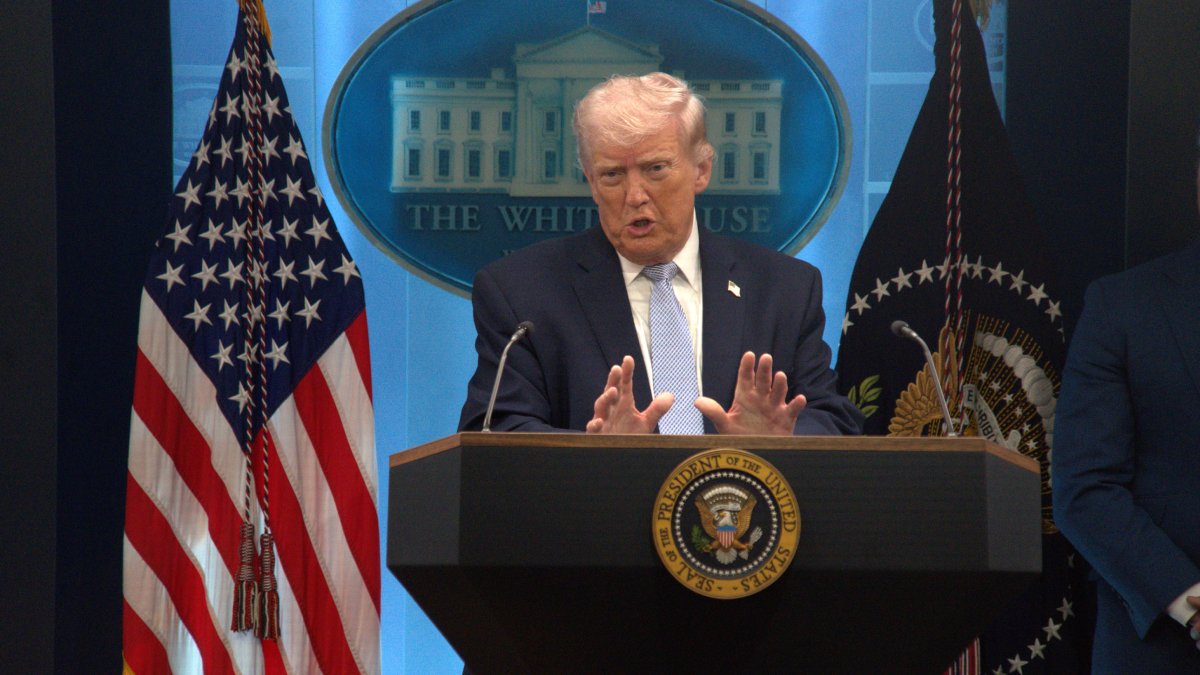 Trump’tan yine harita değiştiriyor! New Mexico'yu ‘New America’ yaptı
