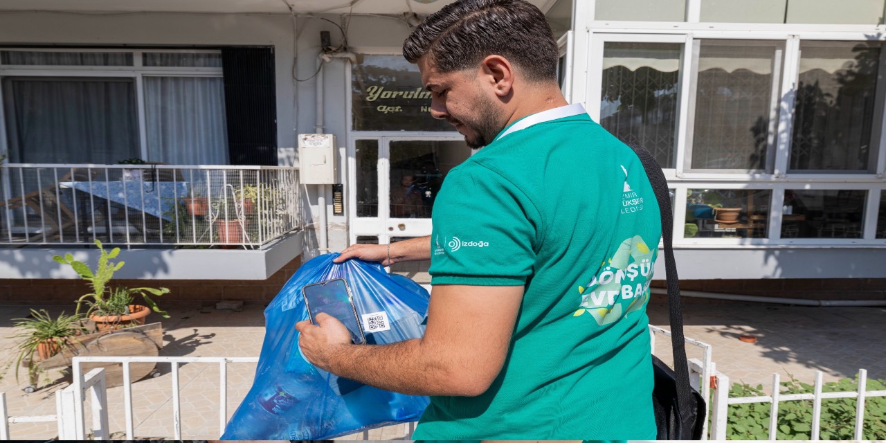 İzmir’de evden atık toplama 33 mahalleye yayıldı