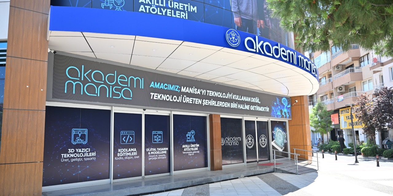 Akademi Manisa’da teknoloji eğitimleri için kayıt dönemi