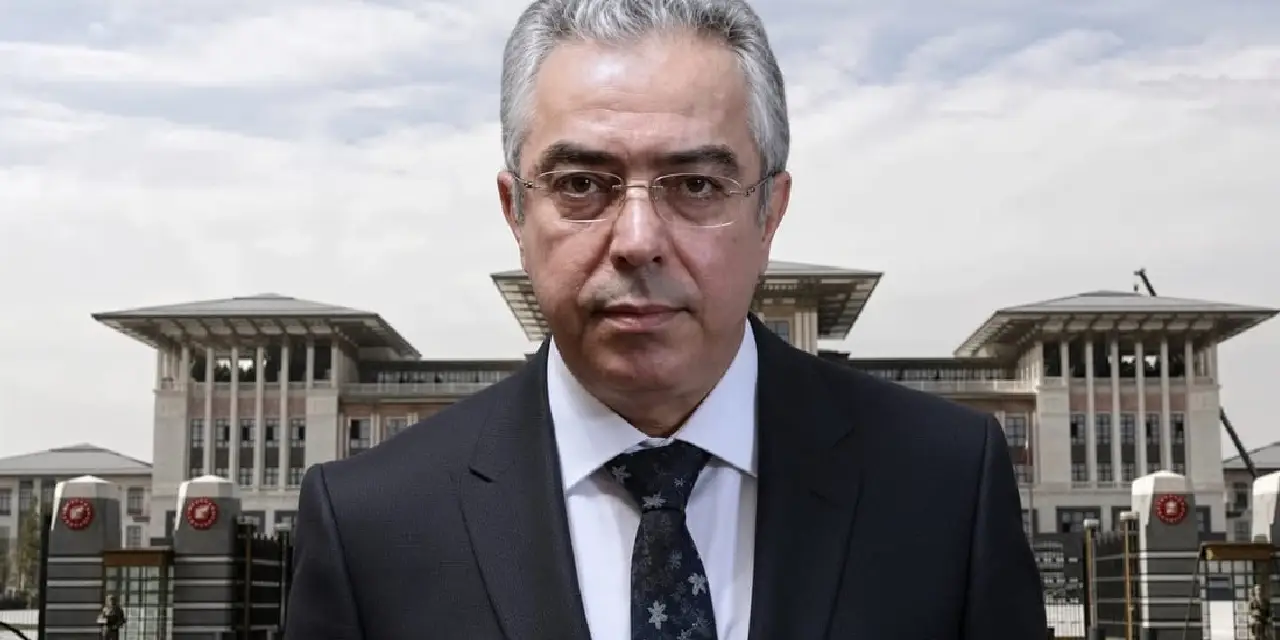 Mehmet Uçum'dan yeni anayasa sürecine ilişkin açıklama: 50+1 ve Cumhurbaşkanlığı sistemi korunacak
