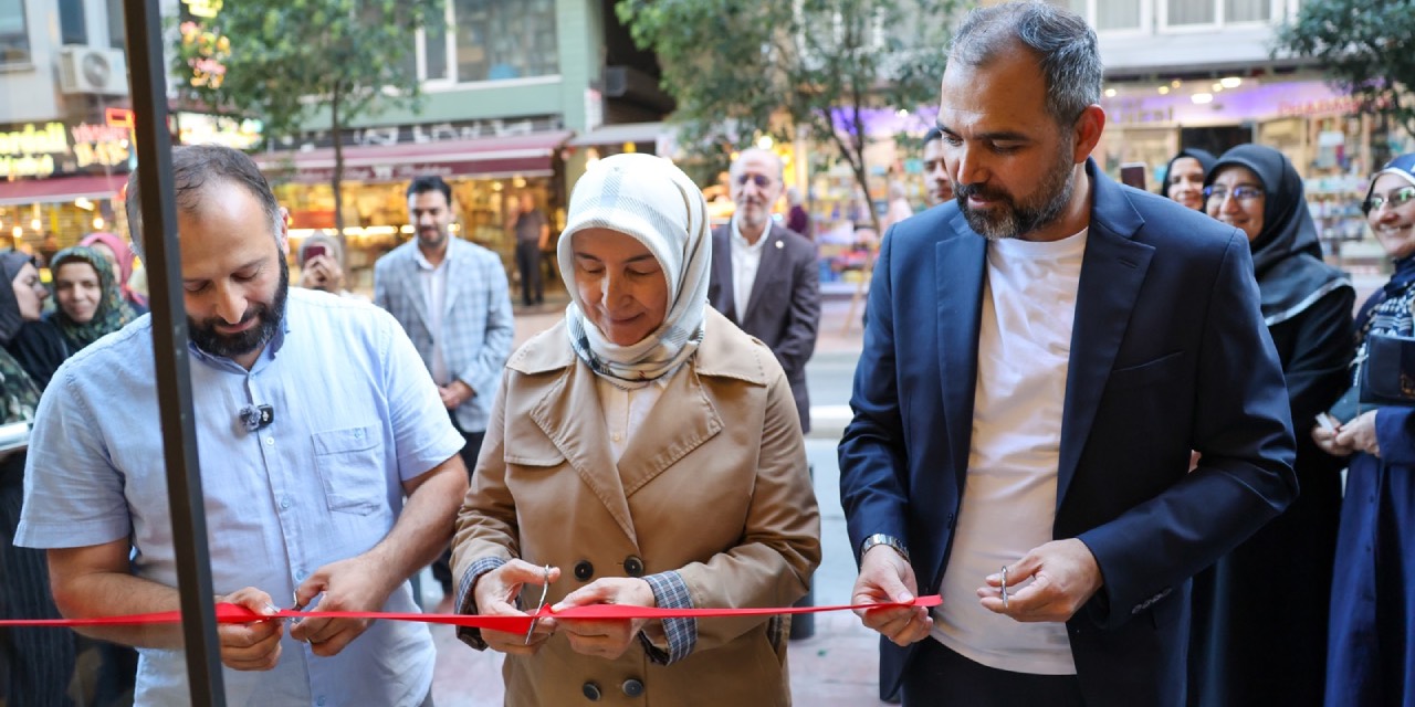 İyilik Kültür Sanat Merkezi Beyoğlu’nda faaliyete başladı