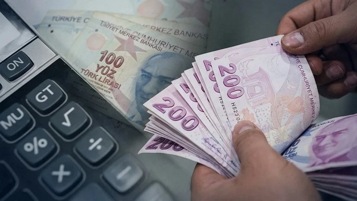 Ocak 2027 zammında kritik dört ay: Emekli ve memur maaşları ne kadar artacak?