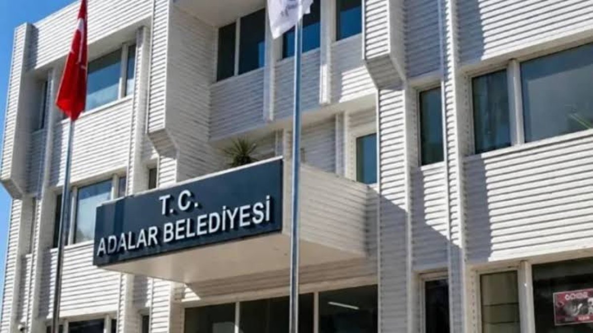 Adalar’da başkan vekilliği seçimini AK Parti adayı kazandı