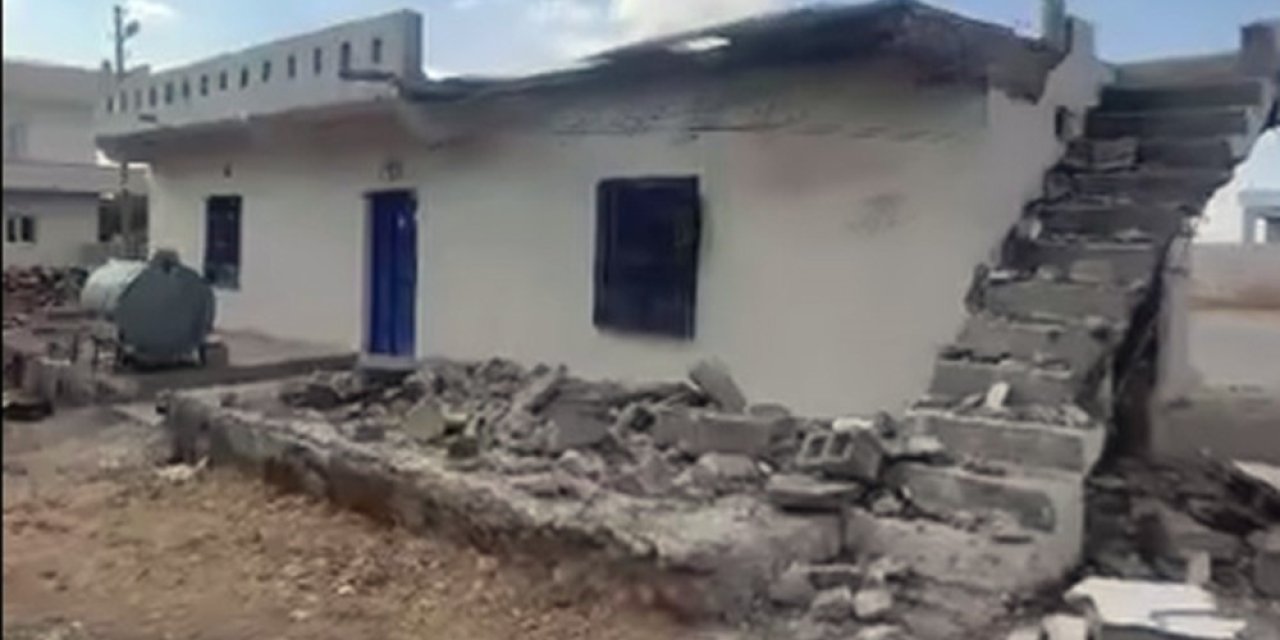 Şanlıurfa’yı sarsan 5,4’lük depremde evlerde hasar meydana geldi