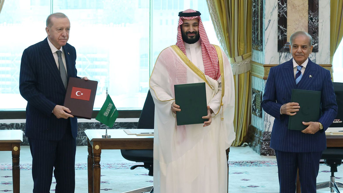 Suudi Arabistan’dan Türkiye ve Pakistan’a acil toplantı çağrısı
