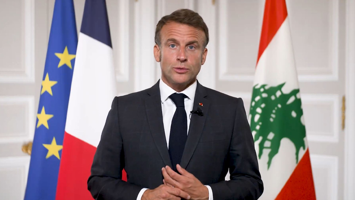 Macron: Lübnan'da savaş olmamalı, masum can kayıpları skandal