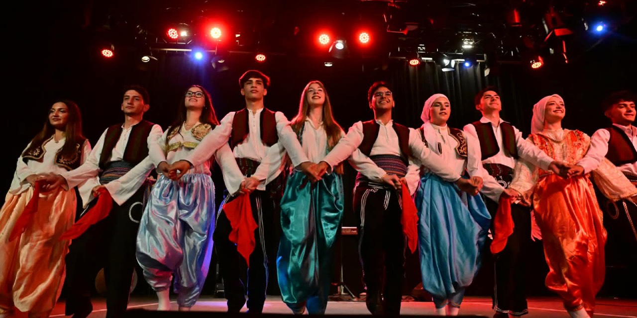 Manisa’da Balkan kültürü sahneye taşındı