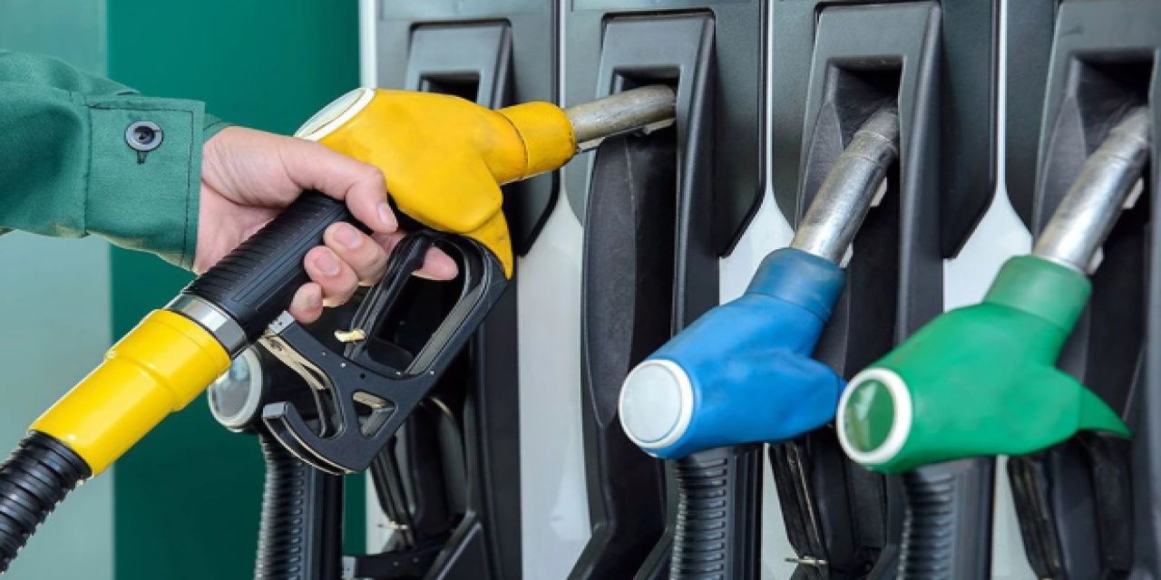 Akaryakıt fiyatlarında yeni dönem: Eşel Mobil 1 Ekim'de sona eriyor! Benzin ve motorine ne kadar zam gelecek?