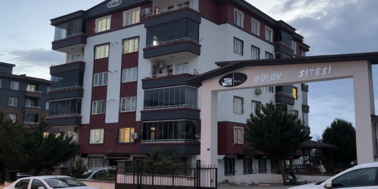 Gaziantep'te aile faciası: Anne baba ve çocukları balkondan atladı