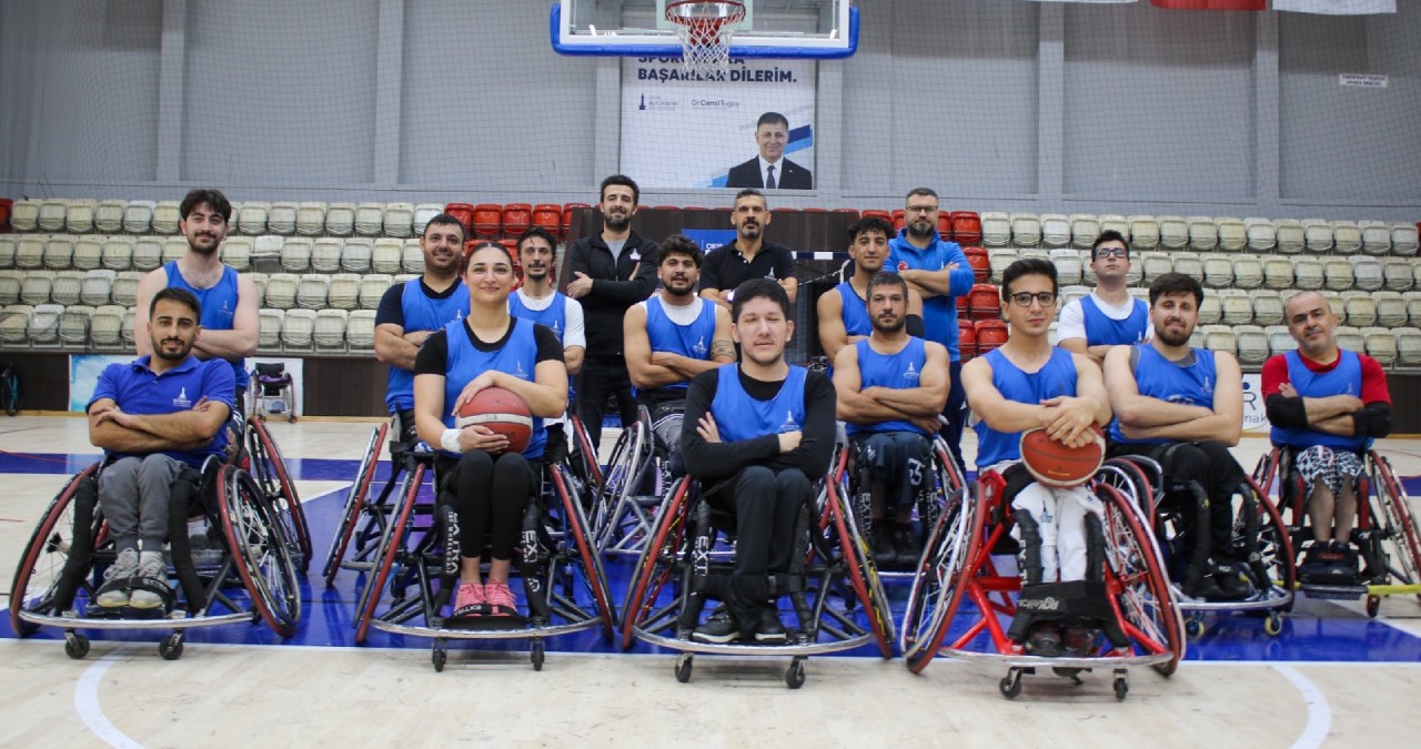 İzmir’in mavi-beyazlıları yeni sezona hazır