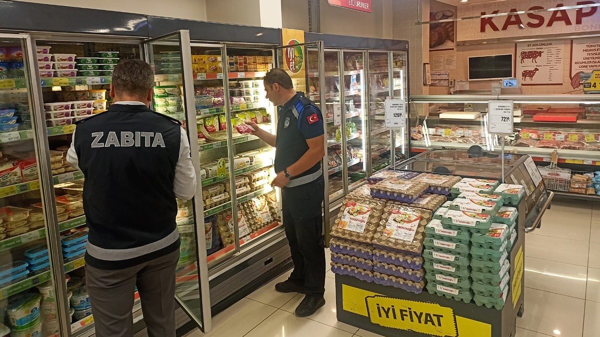 Çorum'da reyon ve kasada farklı fiyat uygulayan 9 markete ceza kesildi