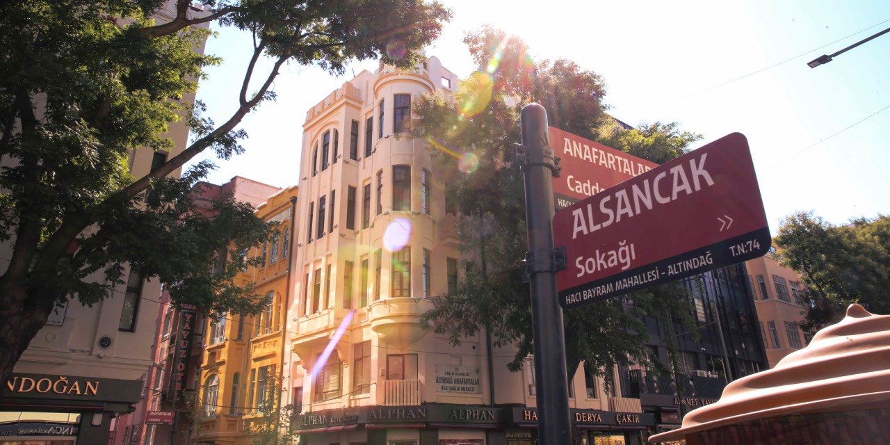 Ankara’da Anafartalar Caddesi’nin tarihi dokusu yenilendi