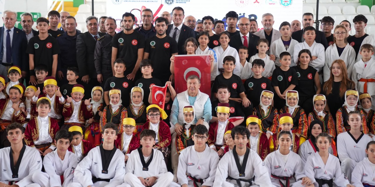 Giresun’da Amatör Spor Haftası kapsamında başarılı sporcular ödüllendirildi