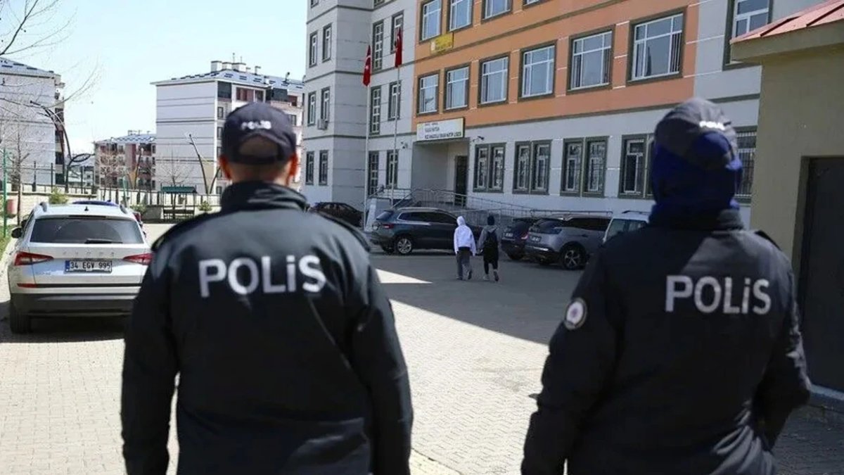 Okullarda yeni dönem başlıyor: İçişleri Bakanlığı harekete geçti