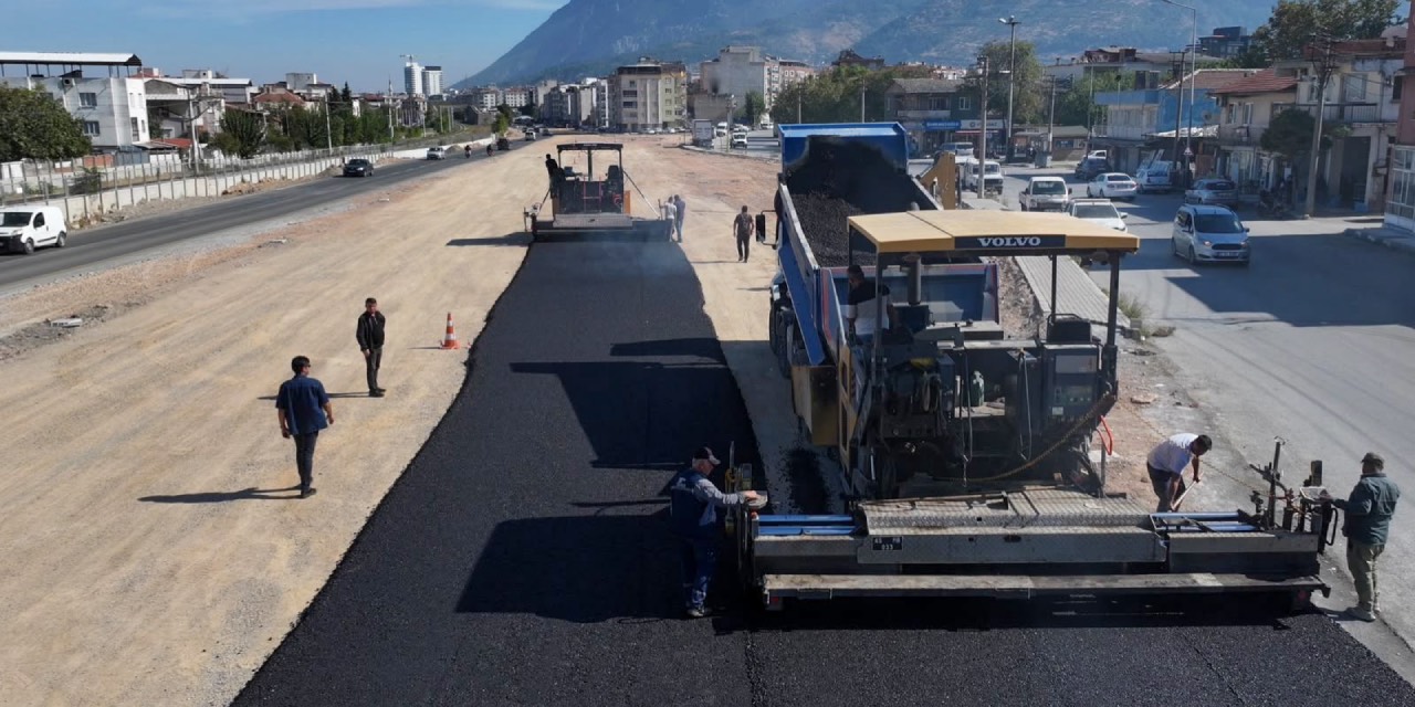 Manisa’da Cider Yolu 6 şeritli yola dönüşüyor