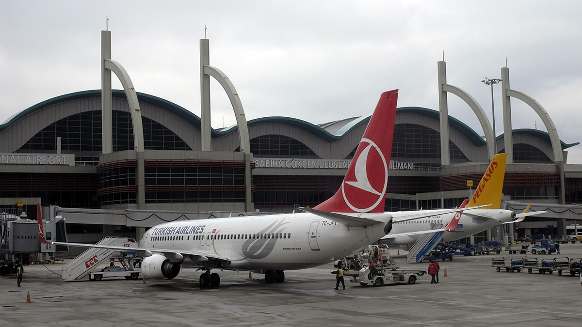 İstanbul’da sağanak uçuşları vurdu: 43 uçak havalimanına inemedi
