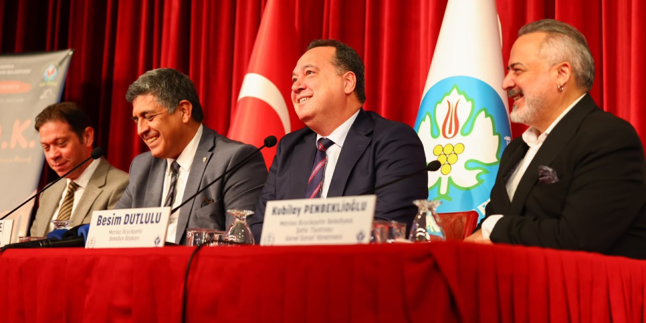 Manisa Şehir Tiyatrosu 20’nci yılında yeni sezon perdesini açıyor