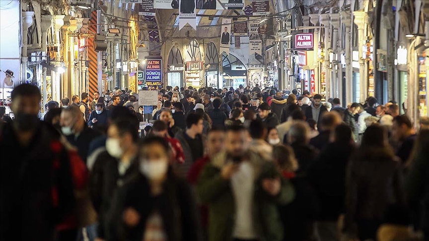 Kapalıçarşı'da 'işgaliye' isyanı: Esnaf protestoya başladı