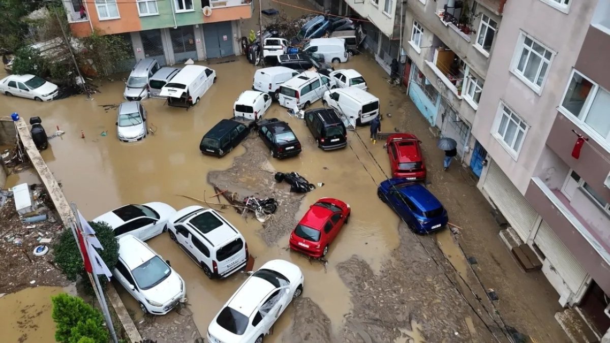 İstanbul’da sel alarmı: En riskli 10 ilçe belli oldu. Haritada hangi bölgeler var?