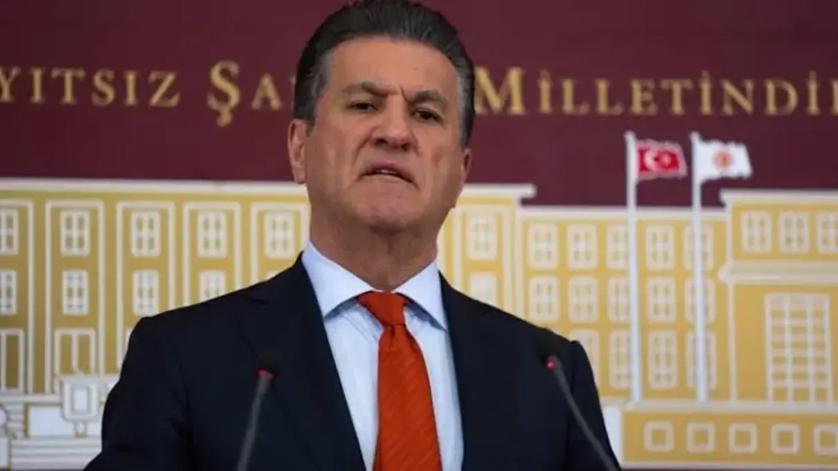 Yeni Parti'den Mustafa Sarıgül açıklaması: “Şu anda Yeni Parti ile bir ilişkisi bulunmamaktadır”