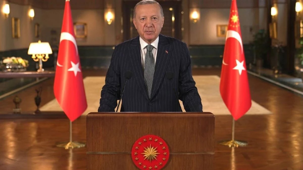 Cumhurbaşkanı Erdoğan’dan 29 Ekim mesajı: “Türkiye bugün dünden daha güçlü”