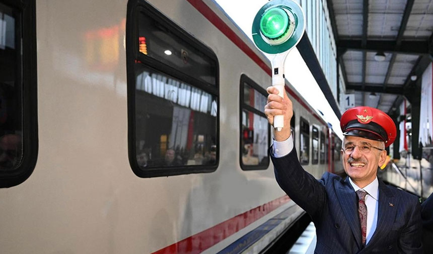 Turizme yeni alternatif: Turistik Tatvan Treni yola çıkıyor