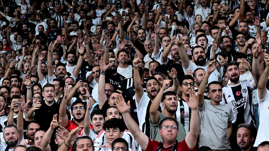 Beşiktaş’a deplasman yasağı! Taraftarlar Lyon maçında stadyuma giremeyecek