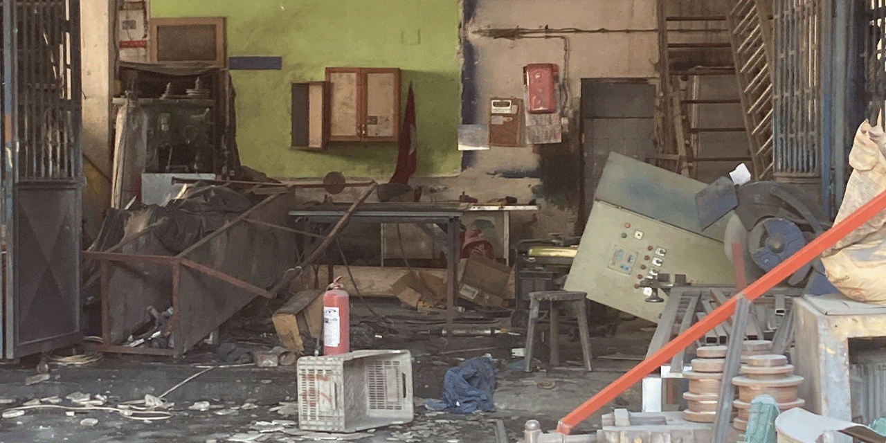 Mersin'de boya fırını patladı: 3 kişi ağır yaralandı