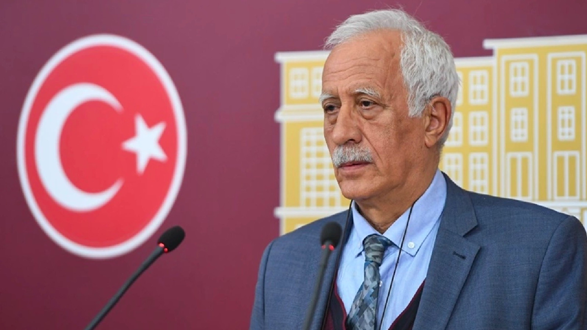 Çiftyürek: İsrail tehdidi abartılı, Türkiye'nin asıl gündemi ekonomi ve anayasa olmalı