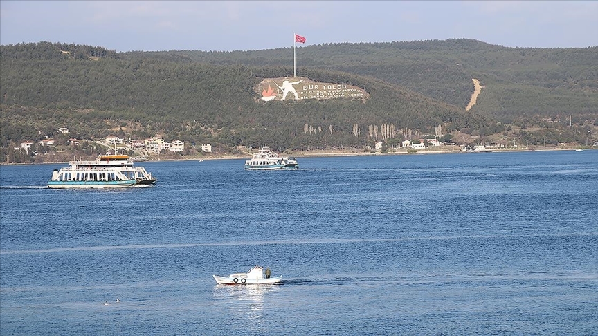 Çanakkale Boğazı’nda gemi trafiği tek yönlü durduruldu