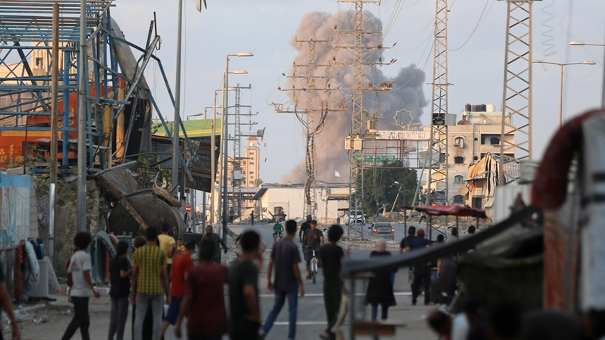 İsrail'in Gazze'ye saldırılarında 3'ü çocuk 5 Filistinli hayatını kaybetti