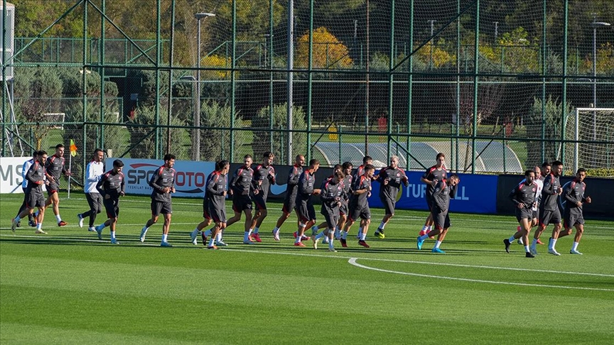 İzlanda - Türkiye maçı ertelenebilir! UEFA kararı bekleniyor