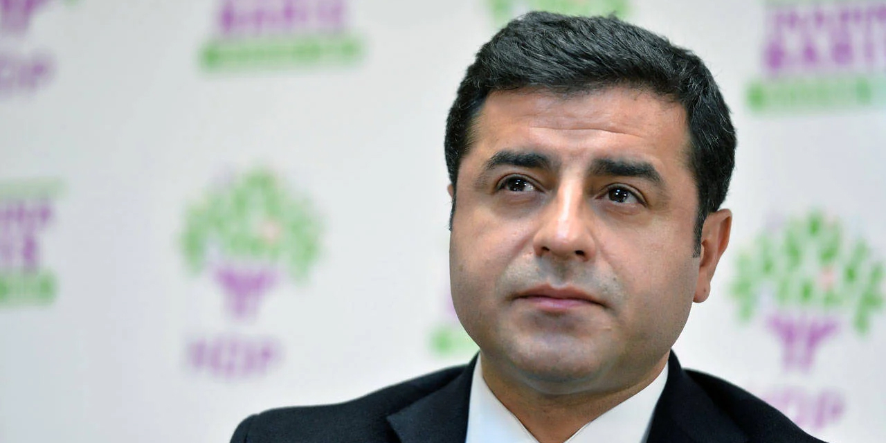 Demirtaş, TUSAŞ saldırısını kınadı ve Öcalan’a destek vurgusu yaptı