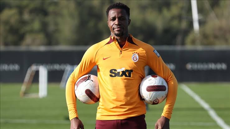 UEFA Avrupa Ligi heyecanı büyüyor: Wilfried Zaha Lyon kadrosunda
