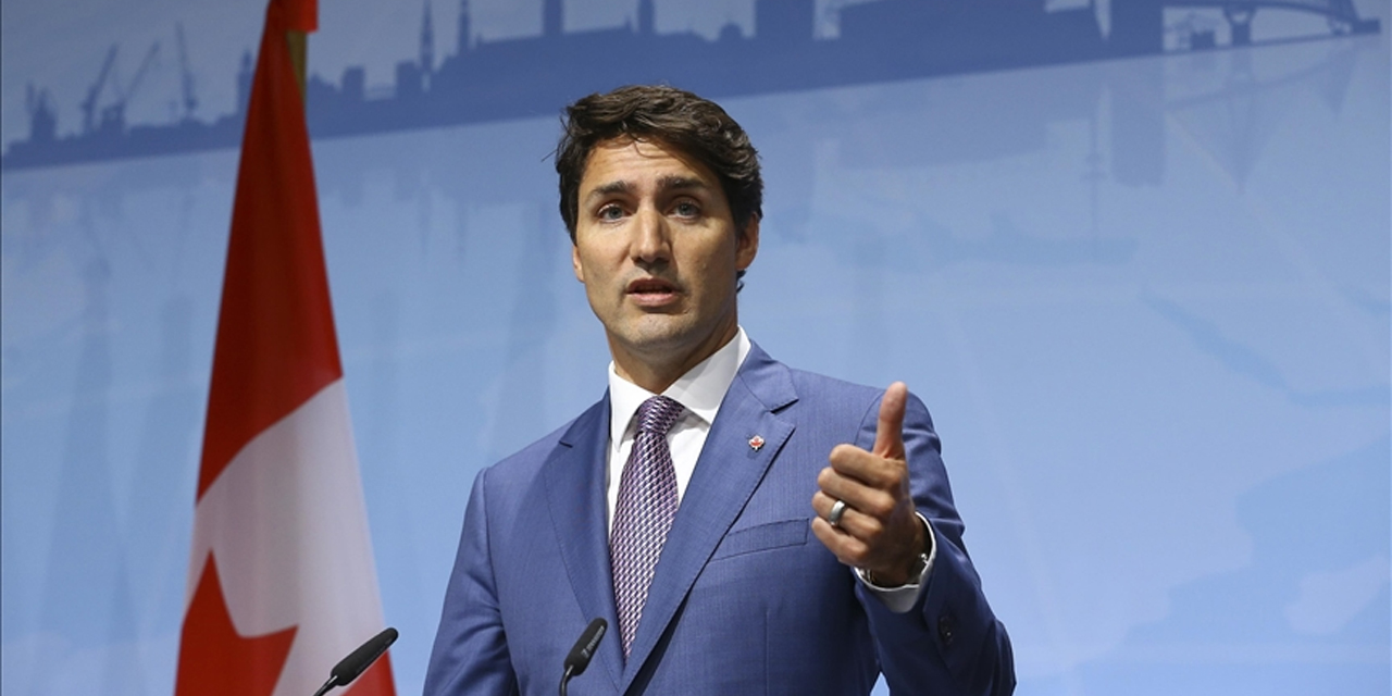 Kanada Başbakanı Trudeau, partisinin istifa çağrısına rağmen seçimlerde yarışacağını açıkladı