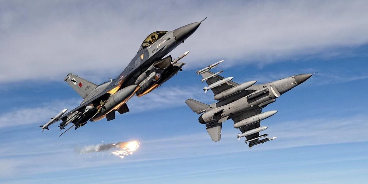 ABD, çok sayıda F-16 savaş uçağını Orta Doğu'ya gönderdi