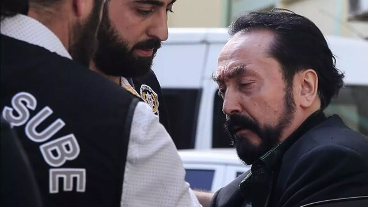 8 bin yıl ceza alan Adnan Oktar'ın mal varlığı Hazine'ye aktarıldı