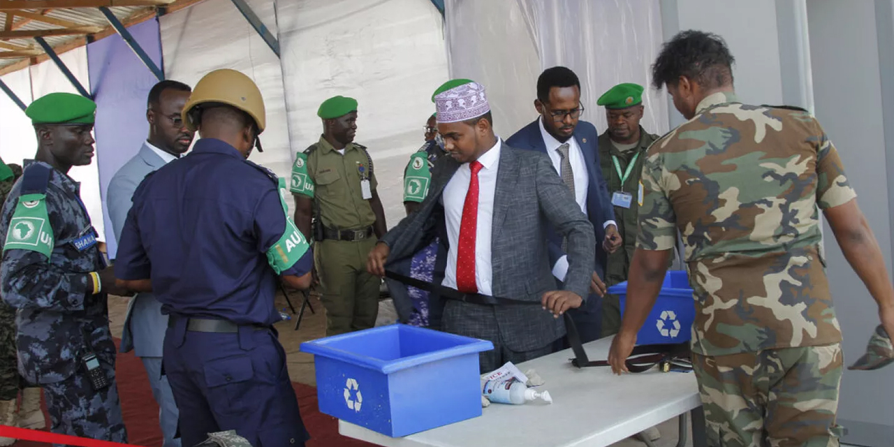 Somali'de çok partili seçimlere geçiş tarihi belirlendi