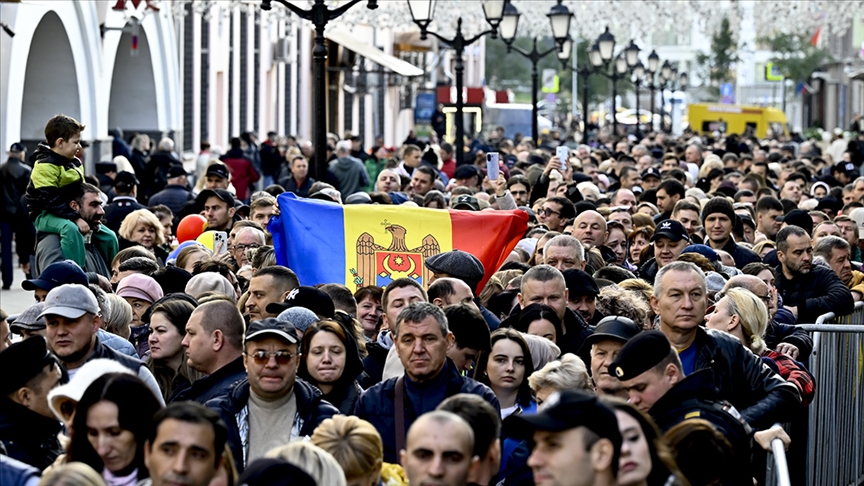 Moldova'da cumhurbaşkanlığı seçimleri: Sandıklar yeniden açıldı