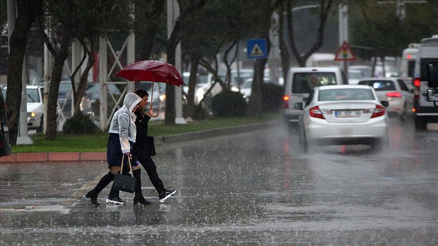 Meteoroloji o illeri uyardı: Sağanak ve kuvvetli rüzgar etkili olacak!