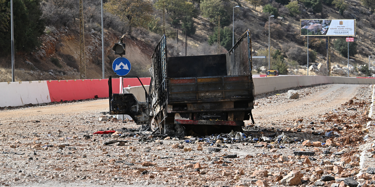 İsrail, Suriye'ye hava saldırısı düzenledi: 15 ölü, 16 yaralı