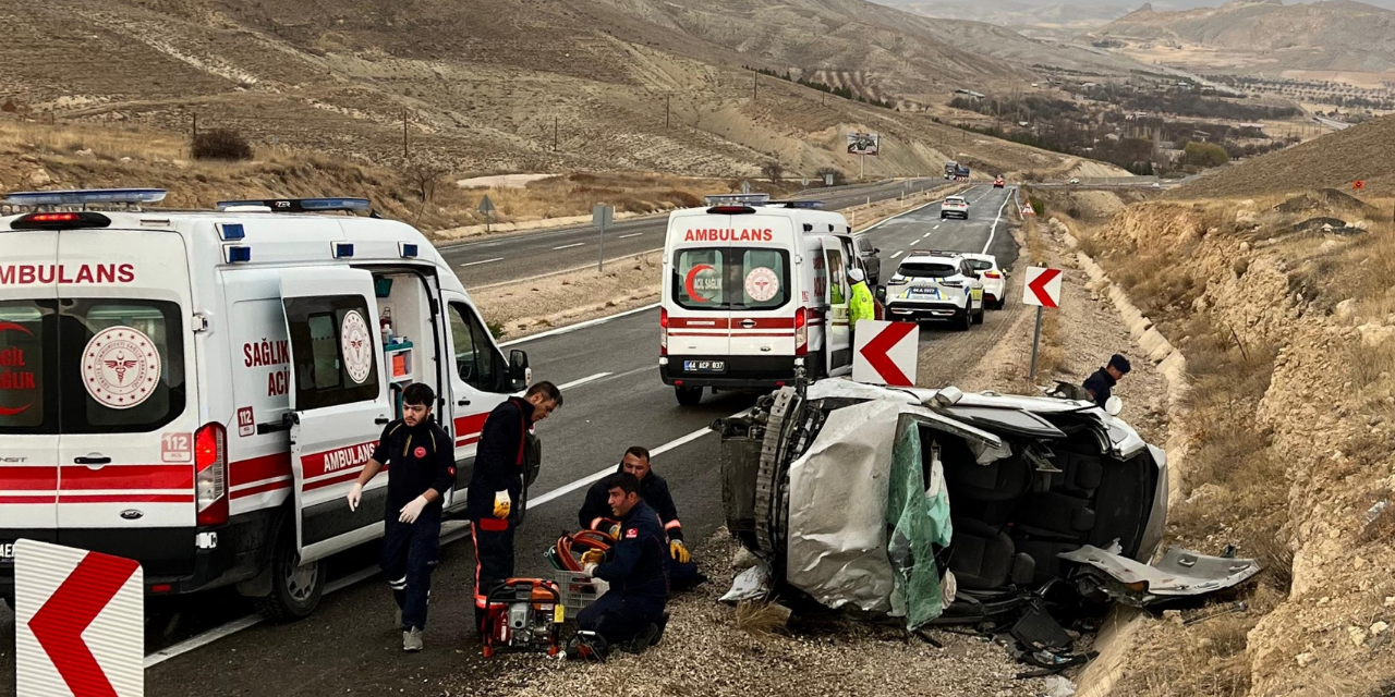 Malatya'da feci kaza: 5 yaralı