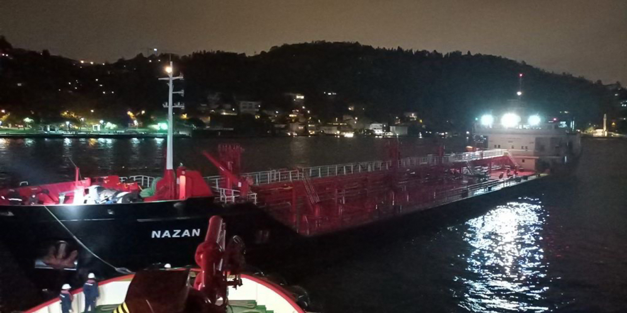 İstanbul Boğazı, tanker arızası nedeniyle çift yönlü gemi trafiğine kapandı