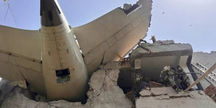 Air India pilotunun ses kaydı ortaya çıktı: Son sözleri şoke etti