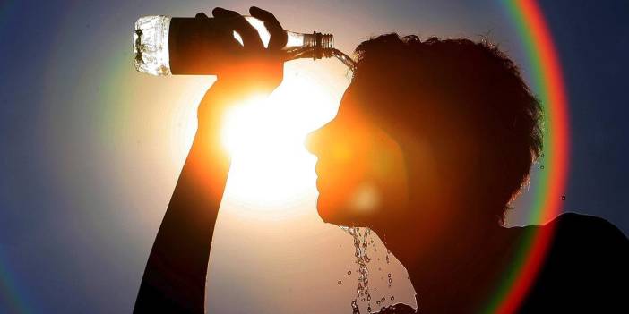 Avrupa'da kayıplara yol açan aşırı sıcak hava dalgası Türkiye'de! İllere göre yeni sıcaklık tahminleri