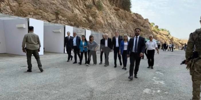 Terörsüz Türkiye için tarihi gün! PKK'lı ilk grup silah bıraktı