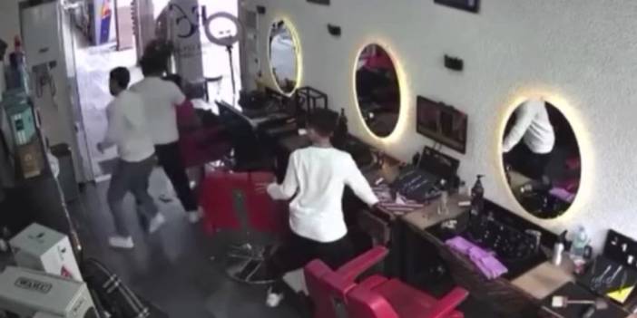 Marmara Denizi’nde 5.0 büyüklüğünde deprem anı kamerada